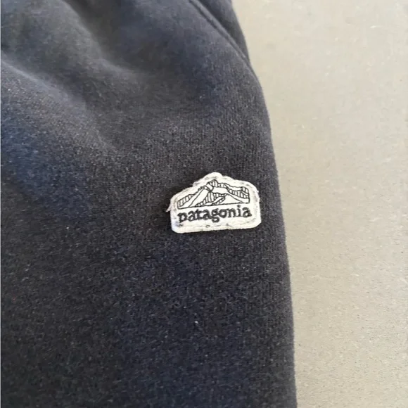 Patagonia Black sweatpants with Striped Detail - Picture 2 of 5